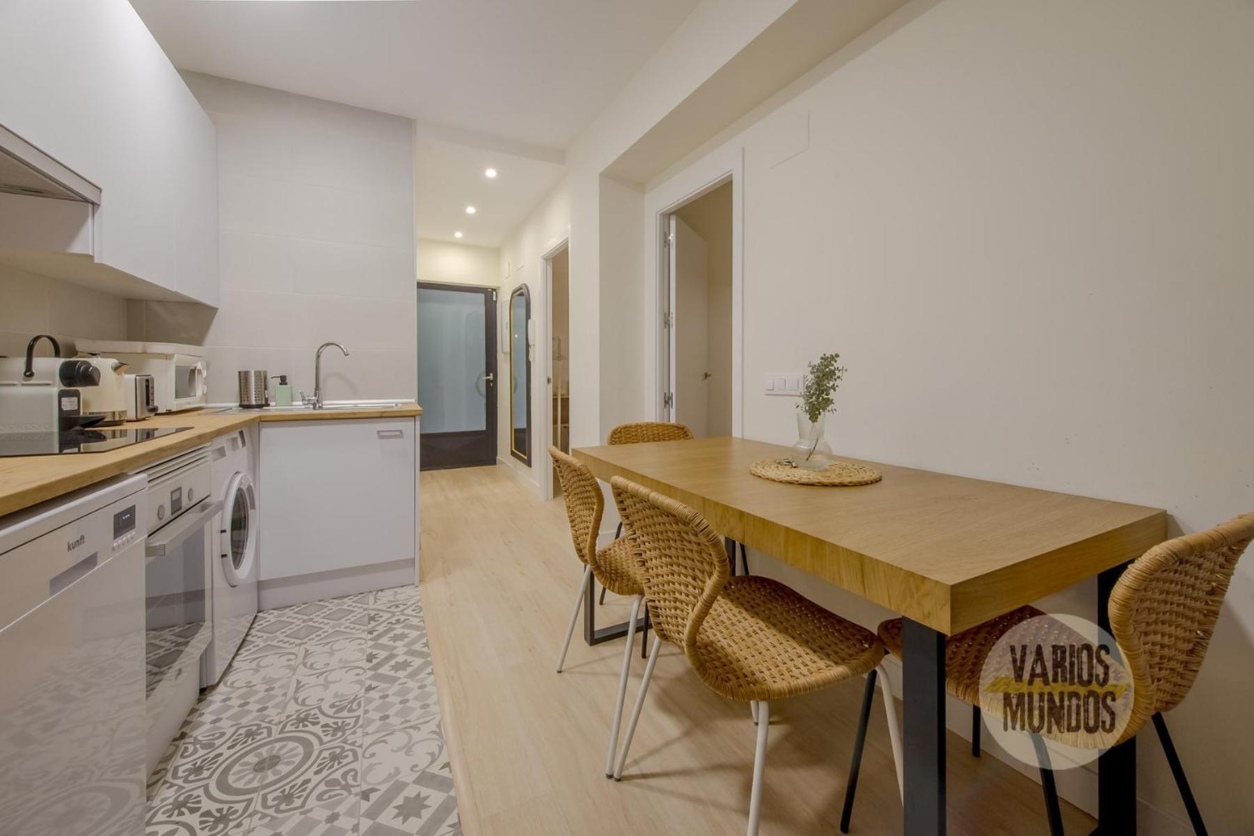 Downtown&New Apt Para 9Pax En La Plaza De Chueca マドリード エクステリア 写真