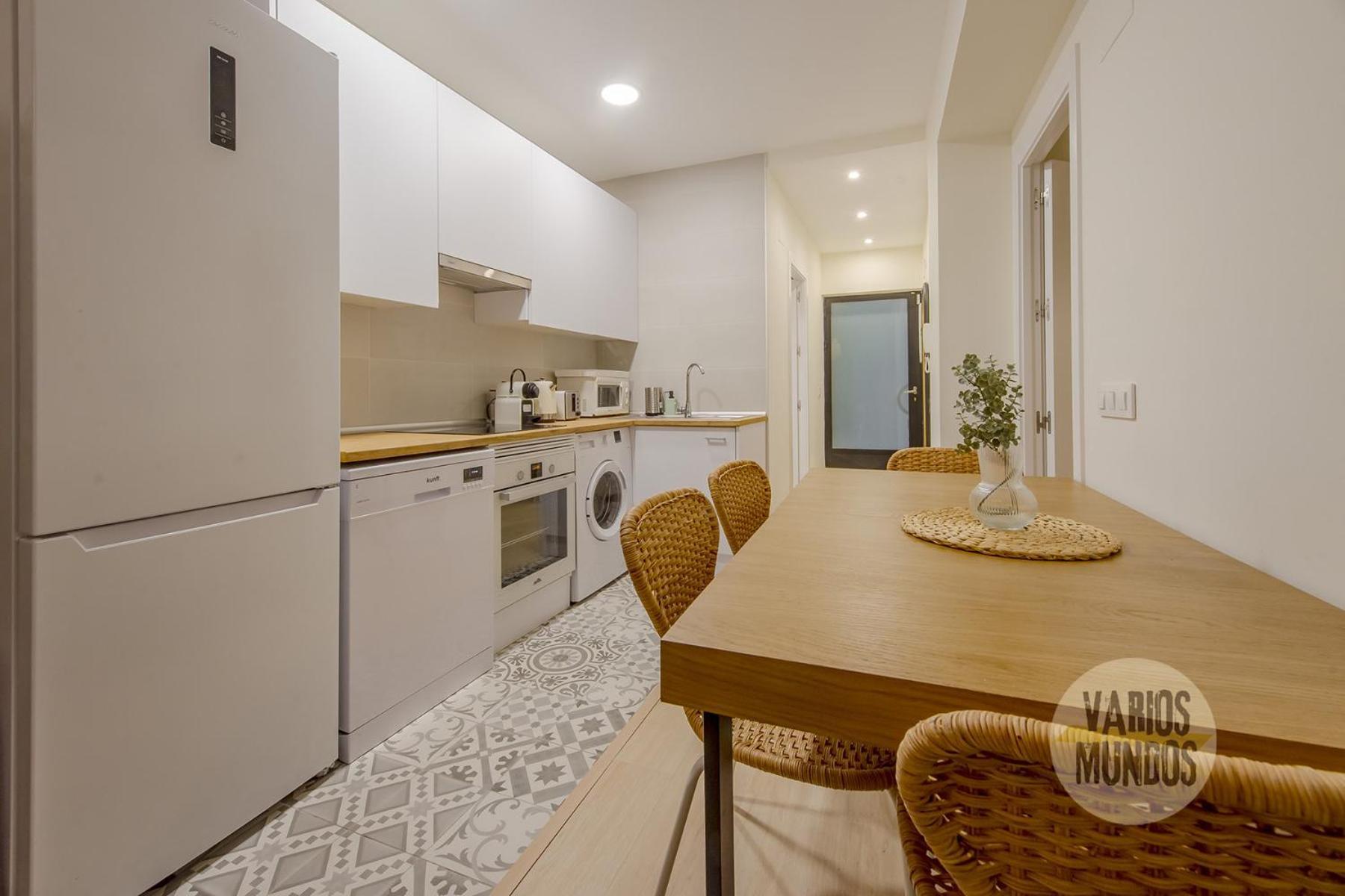 Downtown&New Apt Para 9Pax En La Plaza De Chueca マドリード エクステリア 写真